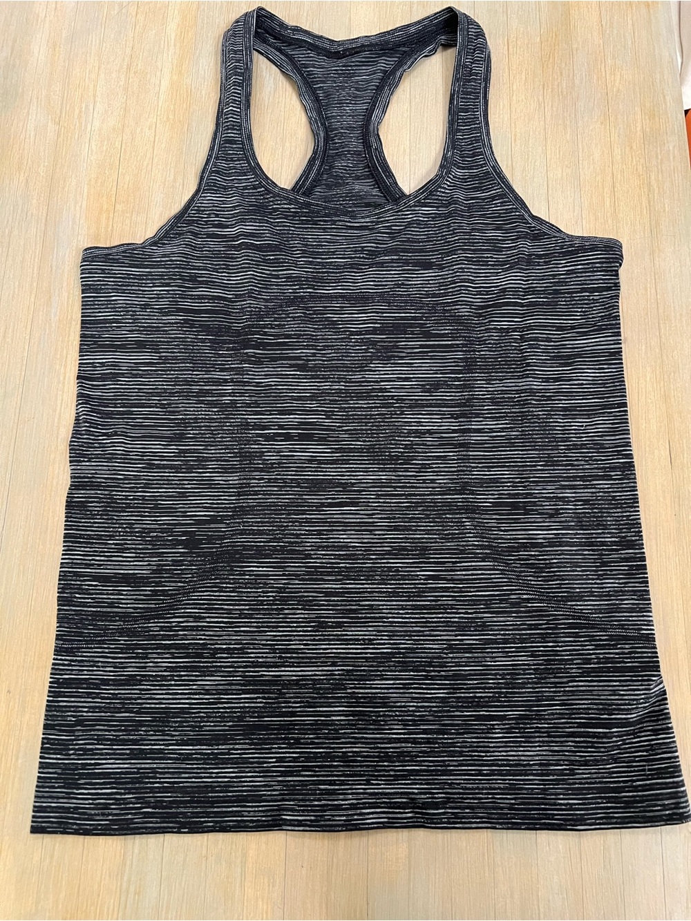 Lululemon swiftly tech tank